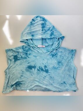 Blue Blush Hooded Crop Top Tie Dye Blue Size Large Made In USA Relaxed Fit